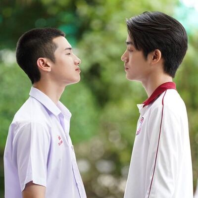 Daisy | Grace: ฟิค Boy Love (แชท)