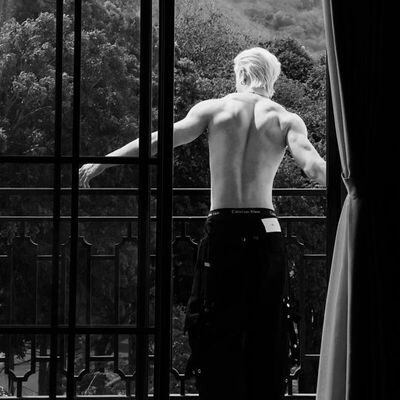 เฮียจาชอบก่อน | Jaehyun x you: ฟิคฟรีสไตล์ (แชท)