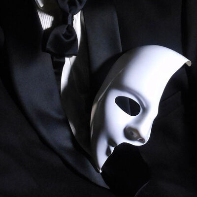 The Masked Shadow | WINRINA: ฟิค Girl Love (แชท)