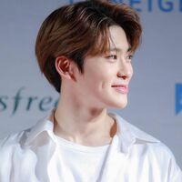 love at first sight (รักแรกพบ)
