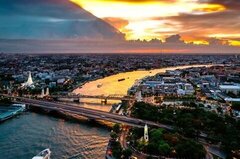 “ จักรวาล แม่น้ำ ”